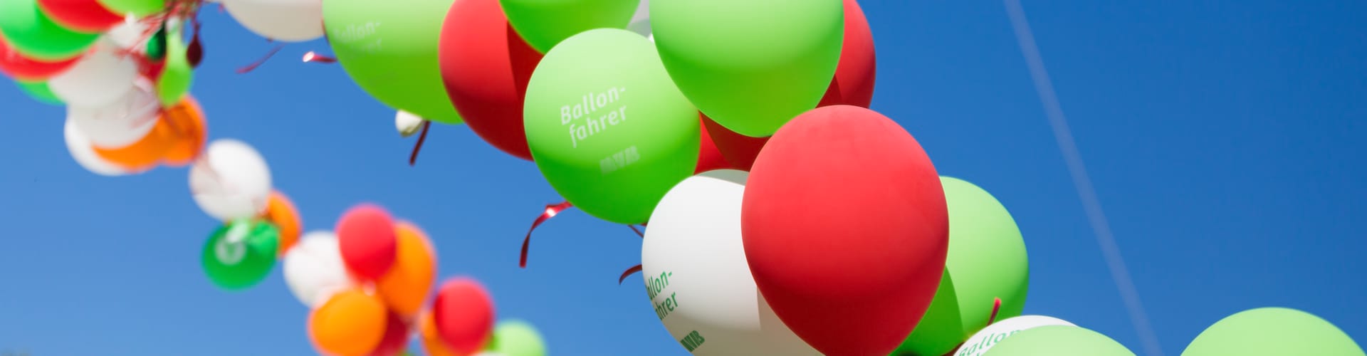 Wir sind online!